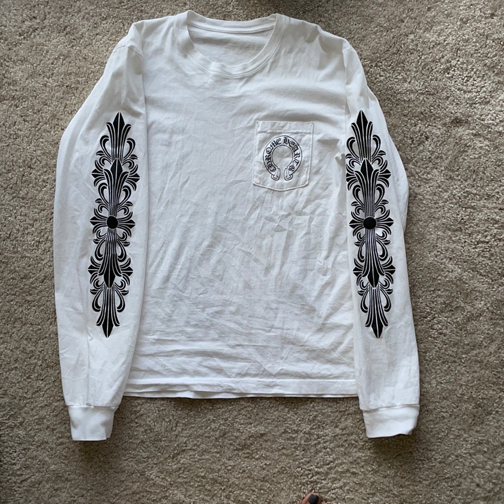 Authentic Men’s Chrome heart shirt